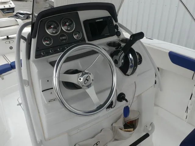 Slide: The Image of Tahoe 2150 CC 2020 - 23