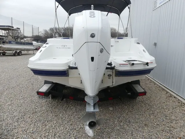 Slide: The Image of Tahoe 2150 CC 2020 - 7