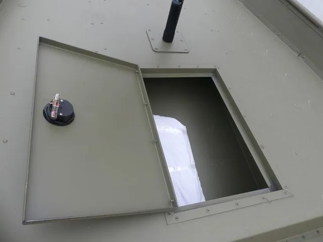 Slide: The Image of Lowe L1852MT Aura Jon 2026 - 10