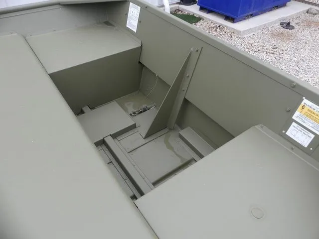 Slide: The Image of Lowe L1852MT Aura Jon 2026 - 12