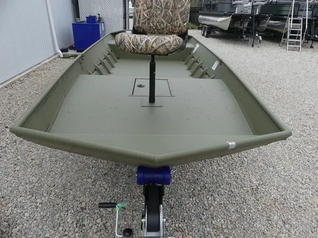 Slide: The Image of Lowe L1852MT Aura Jon 2026 - 9