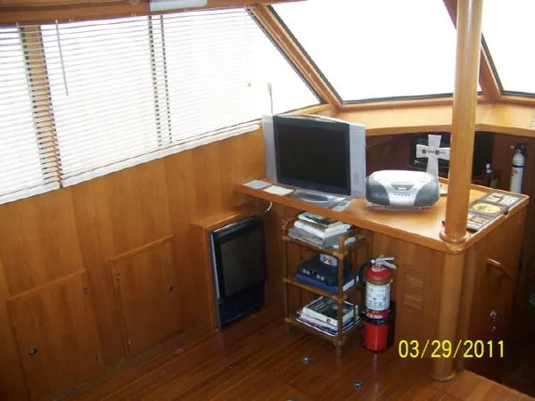 Slide: The Image of President Double Cabin 1985 - 4