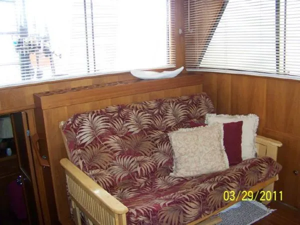 Slide: The Image of President Double Cabin 1985 - 5