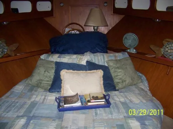 Slide: The Image of President Double Cabin 1985 - 7
