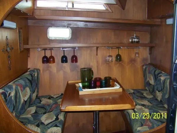 Slide: The Image of President Double Cabin 1985 - 8