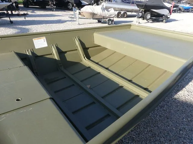 Slide: The Image of Lowe L1448M Jon 2026 - 10