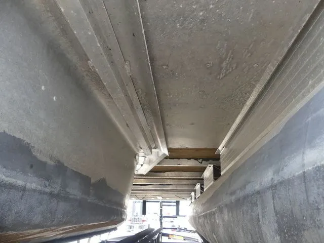 Slide: The Image of Sun Tracker Party Barge 22 DLX 2022 - 7