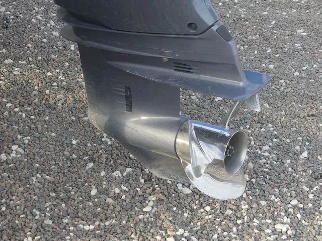 Slide: The Image of Robalo R222 2020 - 11