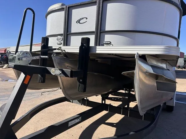 Slide: The Image of Crest Classic LX 220 L CPT 2023 - 11