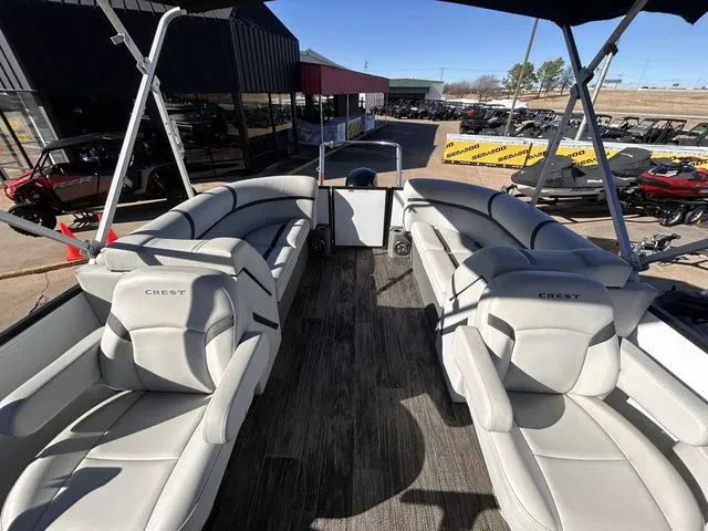 Slide: The Image of Crest Classic LX 220 L CPT 2023 - 15