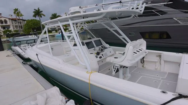 Slide: The Image of Intrepid 327 C 2014 - 4