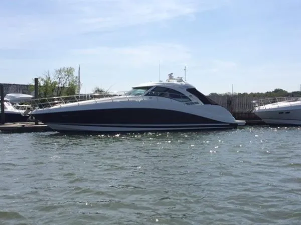 Slide: The Image of Sea Ray 580 Sundancer 2013 - 0