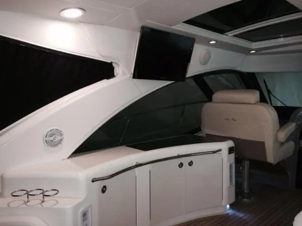 Slide: The Image of Sea Ray 580 Sundancer 2013 - 4