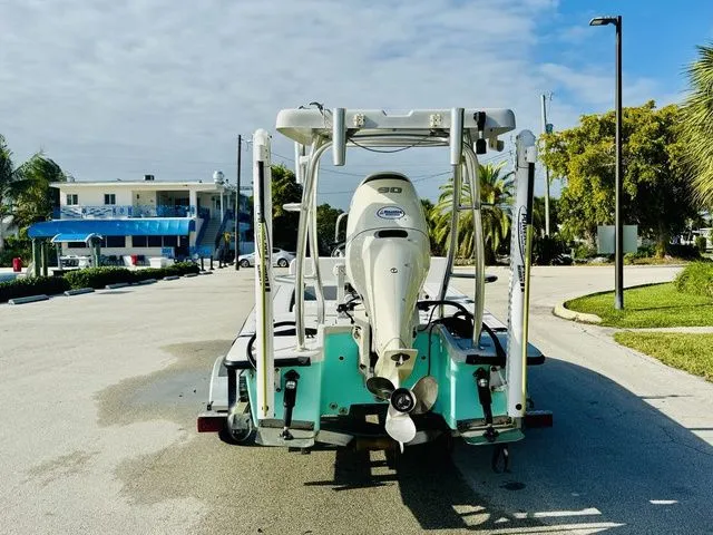 Slide: The Image of Bay Craft 18 Tunnel 2018 - 4