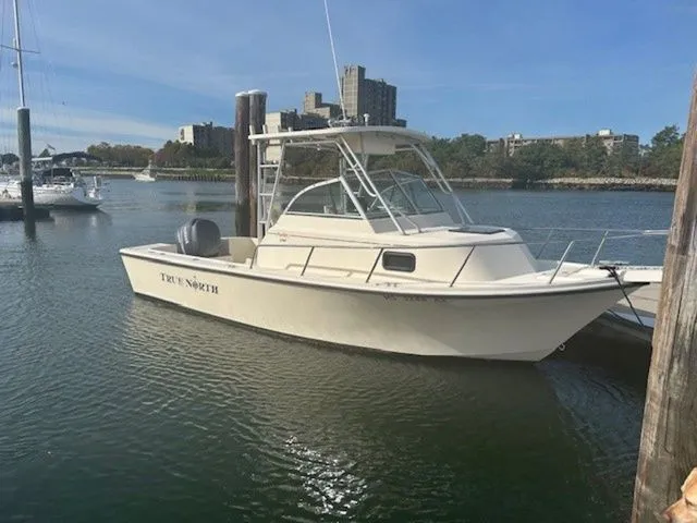 Slide: The Image of Parker Marine 2310 Walkaround 2004 - 2