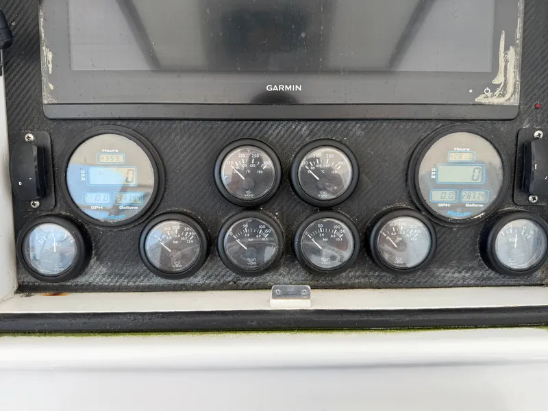 Slide: The Image of Hines-Farley Custom Sportfish 1985 - 14