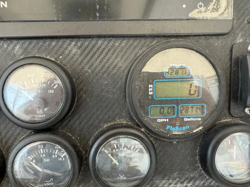 Slide: The Image of Hines-Farley Custom Sportfish 1985 - 16