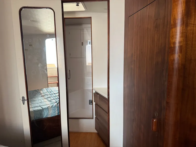 Slide: The Image of Hines-Farley Custom Sportfish 1985 - 31