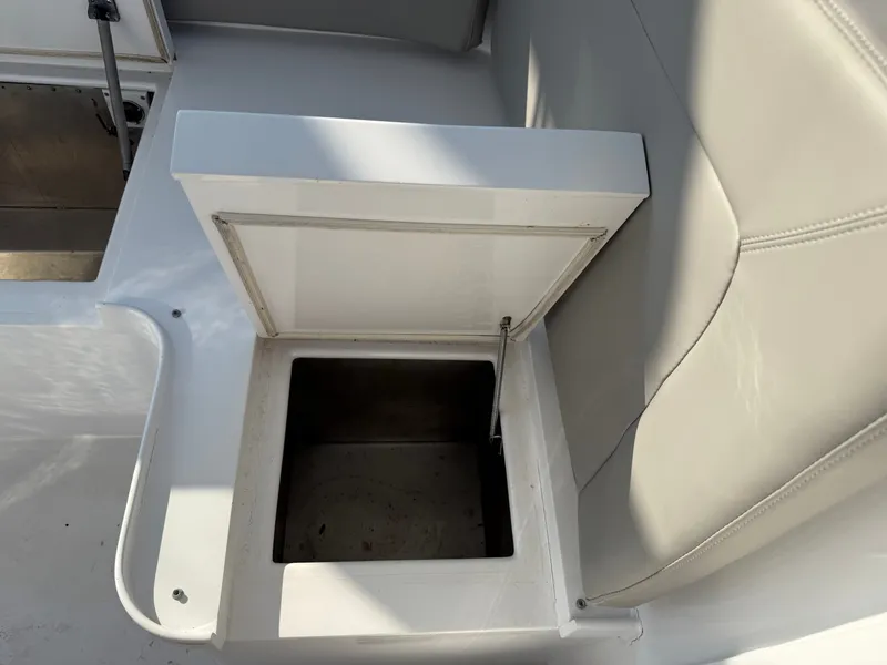 Slide: The Image of Hines-Farley Custom Sportfish 1985 - 6