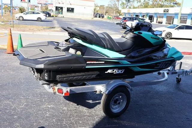 Slide: The Image of Kawasaki Jet Ski® Ultra® 310 LX-S 2026 - 6