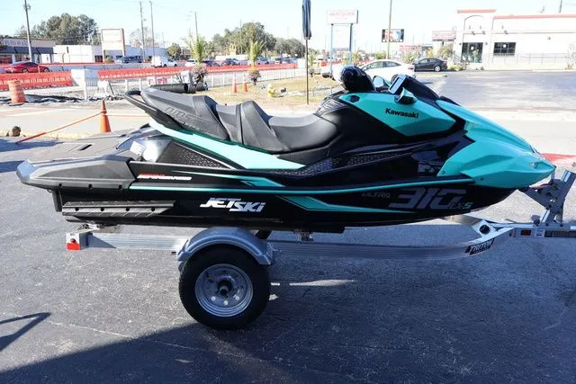 Slide: The Image of Kawasaki Jet Ski® Ultra® 310 LX-S 2026 - 7