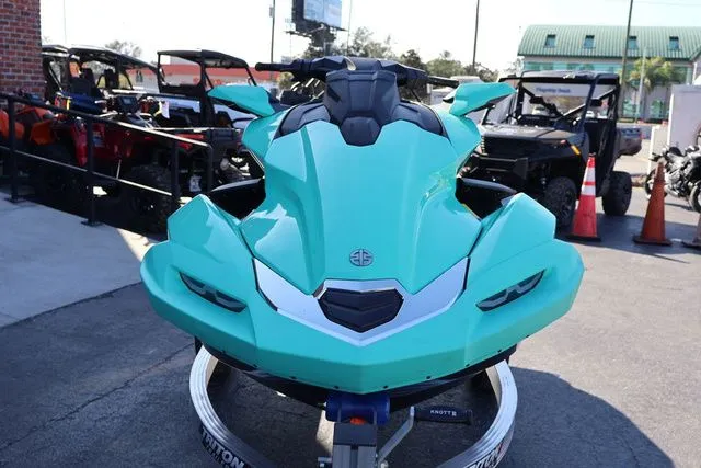 Slide: The Image of Kawasaki Jet Ski® Ultra® 310 LX-S 2026 - 9