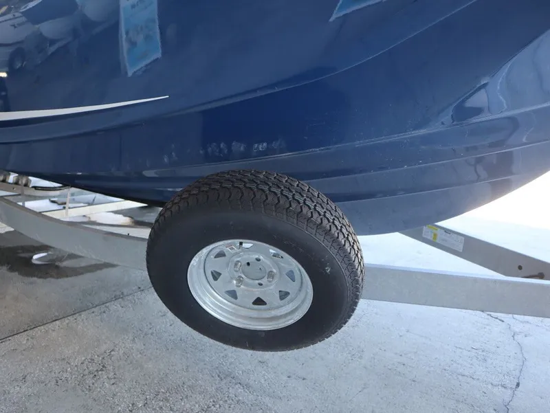 Slide: The Image of Bayliner D22 2026 - 19