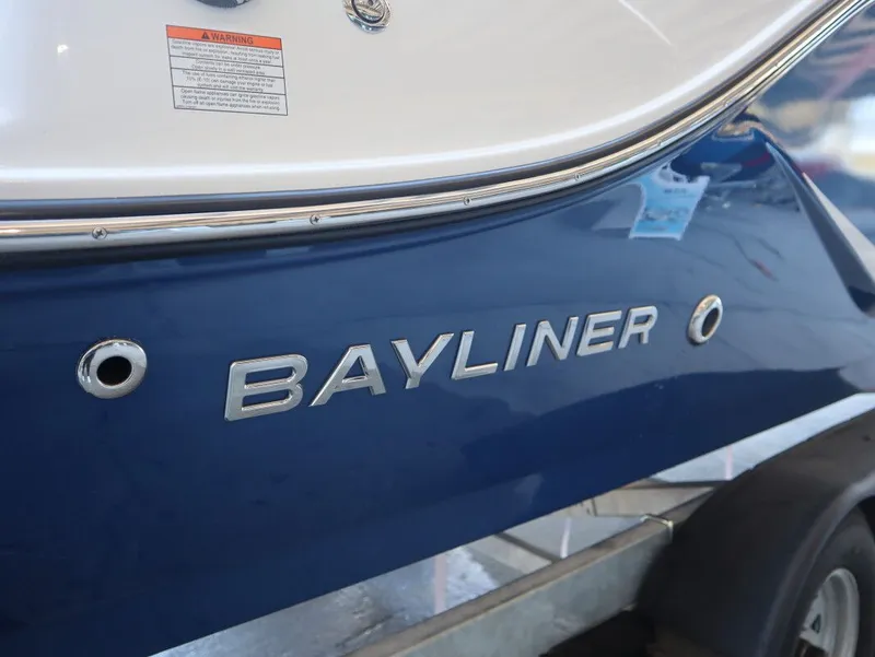 Slide: The Image of Bayliner D22 2026 - 5