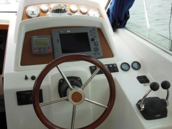 Slide: The Image of Beneteau Antares 9.80 2005 - 4