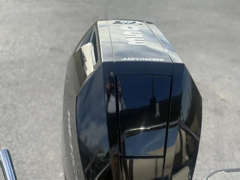 Slide: The Image of Barletta Lusso L25U 2025 - 19