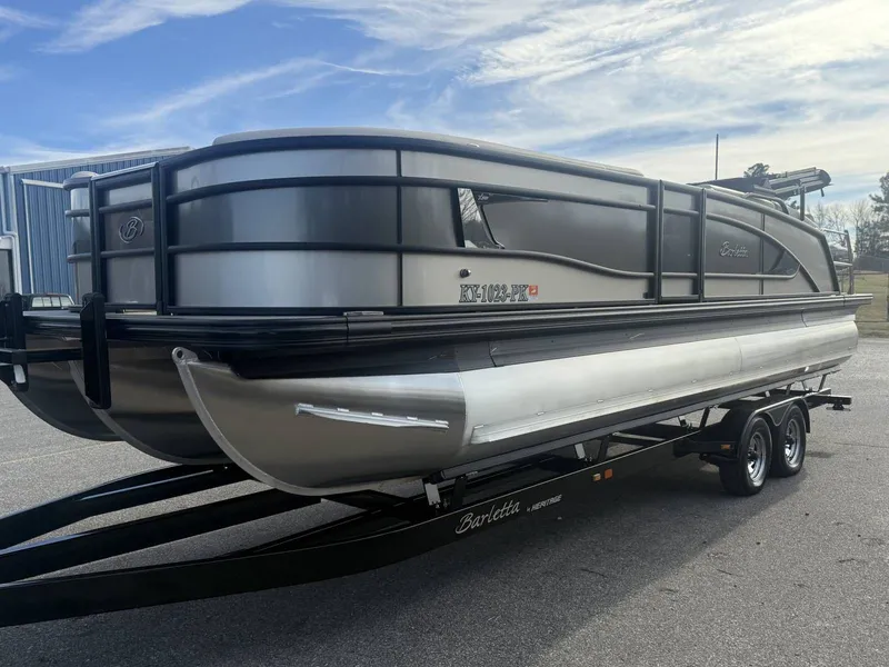 Slide: The Image of Barletta Lusso L25U 2025 - 2