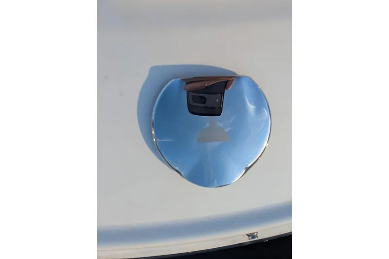 Slide: The Image of Chrome fuel cap on 2021 Sea Ray SDX 270 Outboard boat. - 24