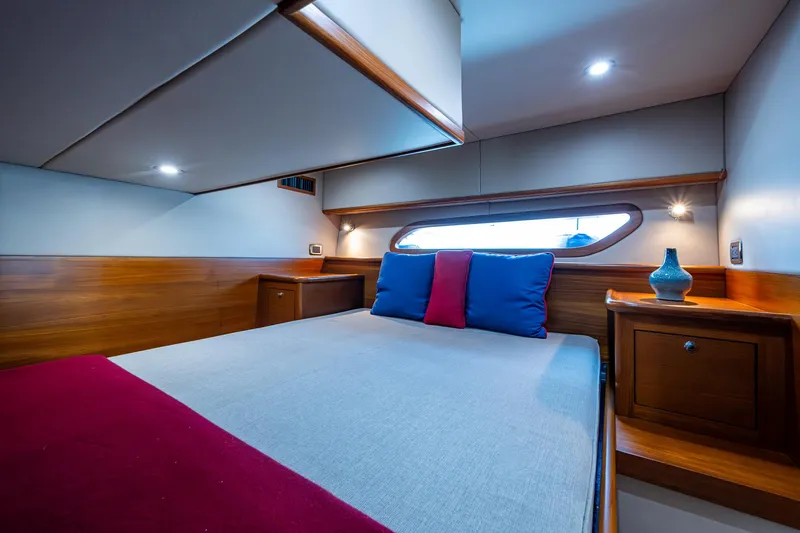 Slide: The Image of Luxurious cabin interior of 2017 Grand Banks 44 Eastbay SX yacht with modern design. - 31