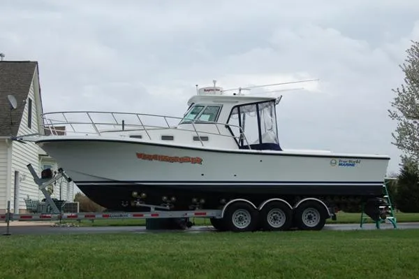 Slide: The Image of True World Marine 288 WALKAROUND 2008 - 1