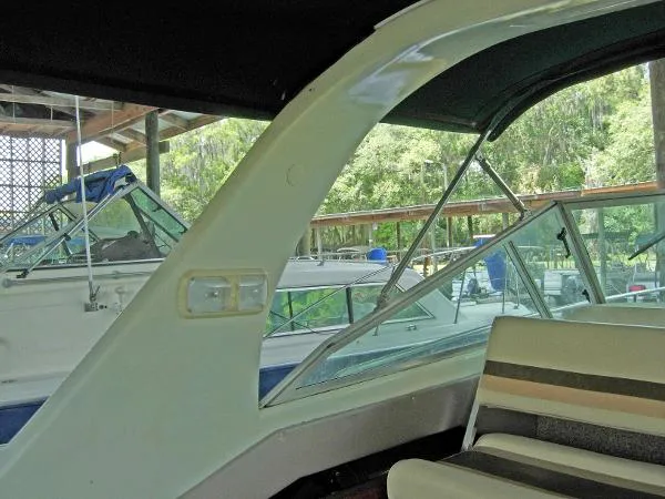 Slide: The Image of Sea Ray 300 Weekender - Boat Must Go! 1980 - 10