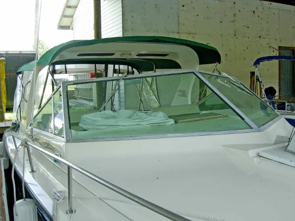 Slide: The Image of Sea Ray 300 Weekender - Boat Must Go! 1980 - 6