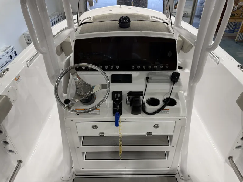 Slide: The Image of Sportsman Heritage 231 Center Console 2022 - 5