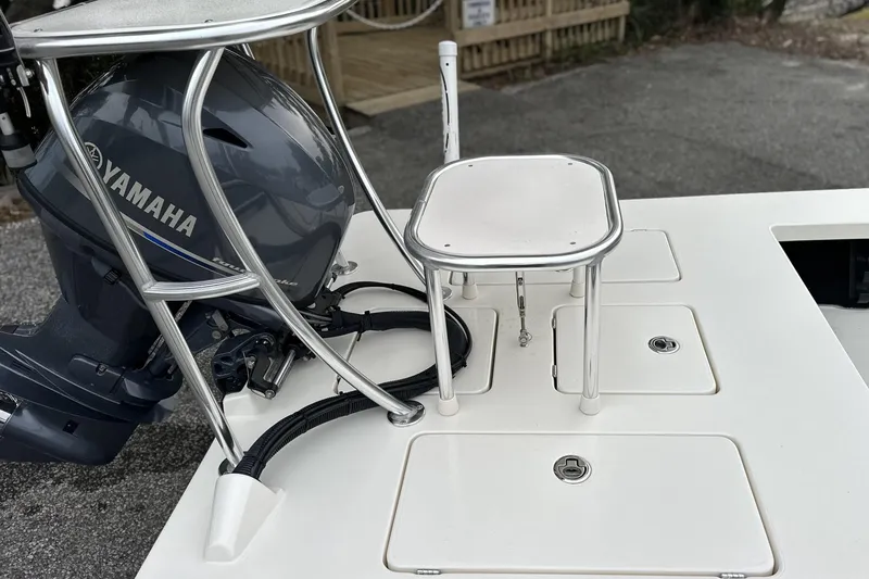 Slide: The Image of 2014 Maverick 17 HPX-V boat with Yamaha motor and stainless steel details. - 6