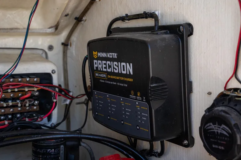 Slide: The Image of Minn Kota Precision MK 440PC battery charger in 2018 Pathfinder 2400 TRS boat. - 31