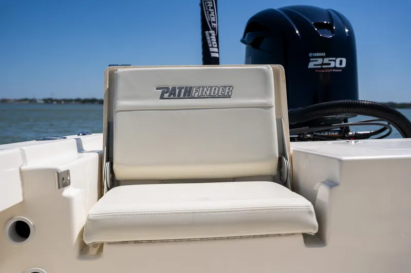 Slide: The Image of 2018 Pathfinder 2400 TRS boat seat with Yamaha 250 engine in background. - 47
