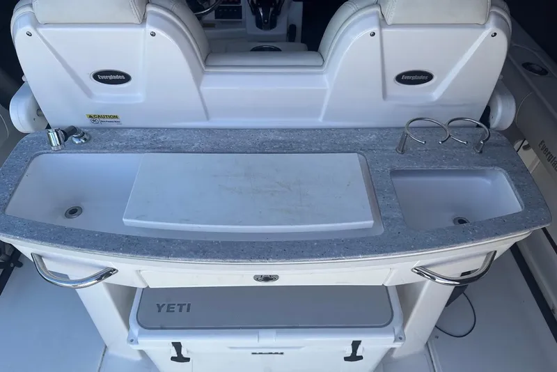 Slide: The Image of Fish station - 16