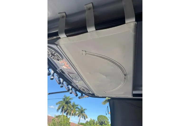 Slide: The Image of Custom fit storage pak - 20