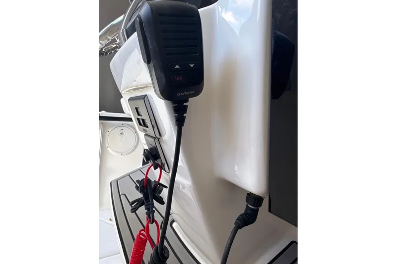 Slide: The Image of VHF Radio - 29