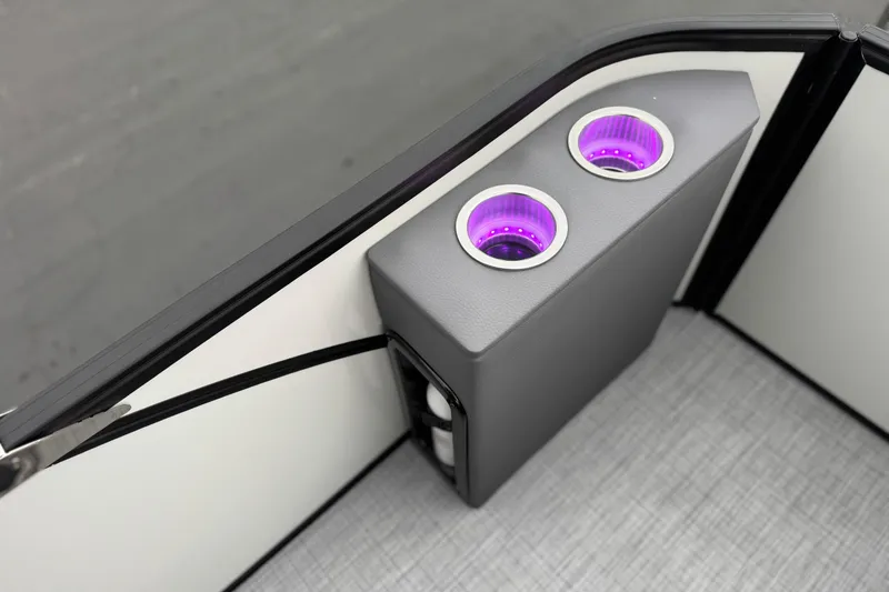 Slide: The Image of Interior of 2026 Berkshire 21CL STS with illuminated cup holders. - 19