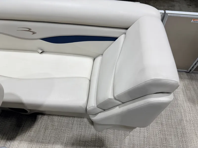Slide: The Image of Bennington 20 SLX Pontoon 2018 - 23