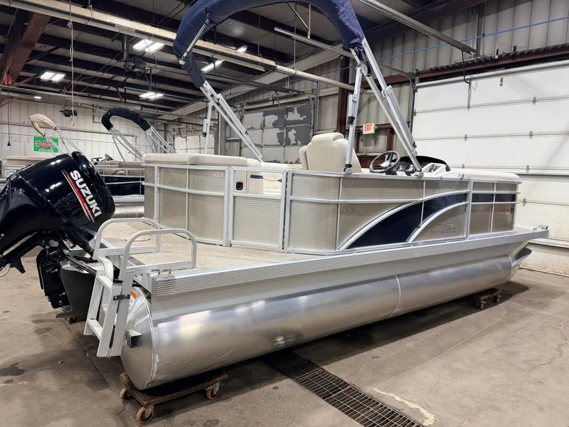 Slide: The Image of Bennington 20 SLX Pontoon 2018 - 32