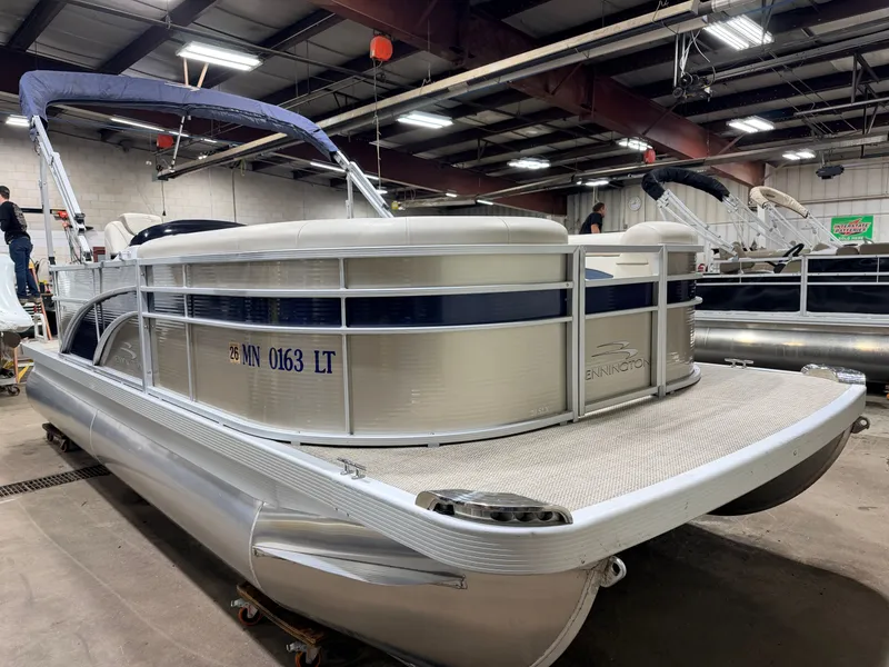 Slide: The Image of Bennington 20 SLX Pontoon 2018 - 41