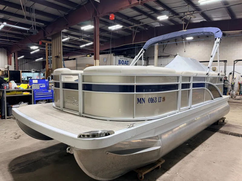 Slide: The Image of Bennington 20 SLX Pontoon 2018 - 43