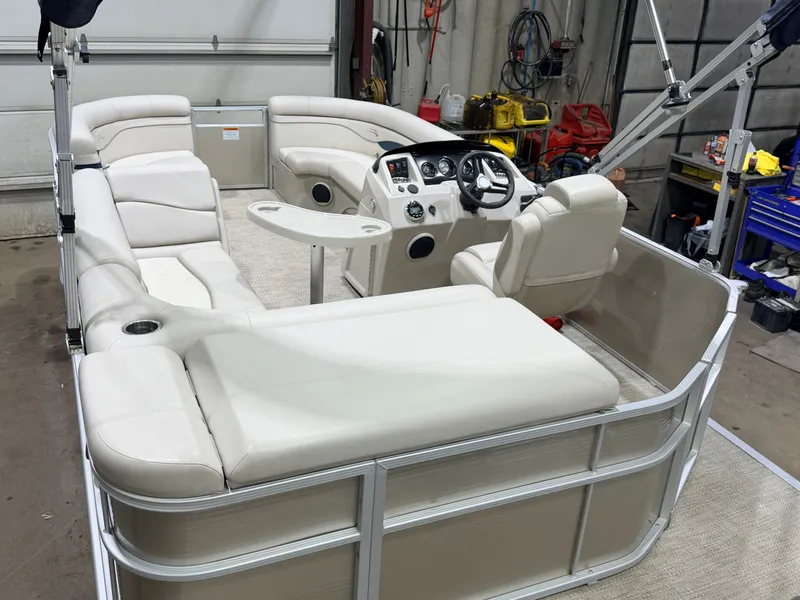 Slide: The Image of Bennington 20 SLX Pontoon 2018 - 7