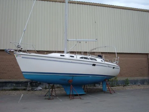 Slide: The Image of Catalina 350 2003 - 2